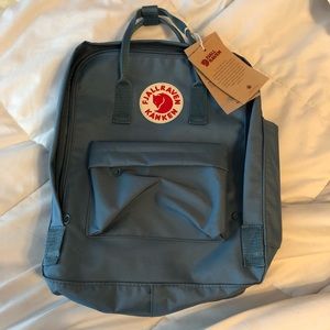 BRAND NEW NEVER USED FJALL LAPTOP BAG